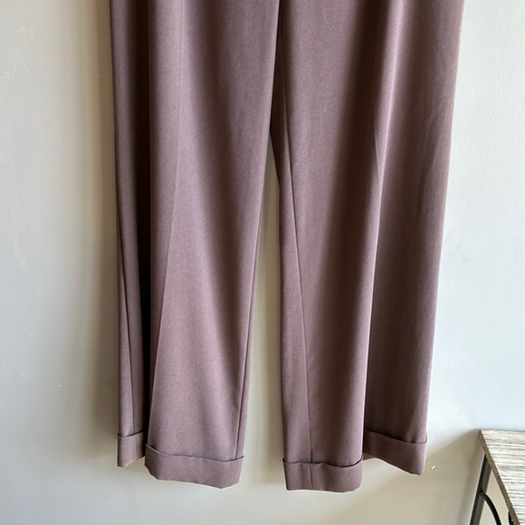 Elegant Brown Women's Pants - Picture 2 of 10